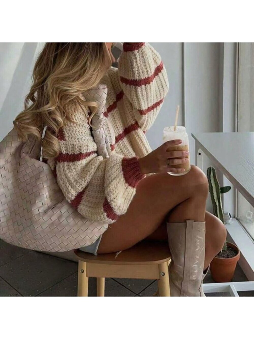 Red And White Casual Colorblock Women's Striped Loose Pullover Sweater - Picture 4 of 11